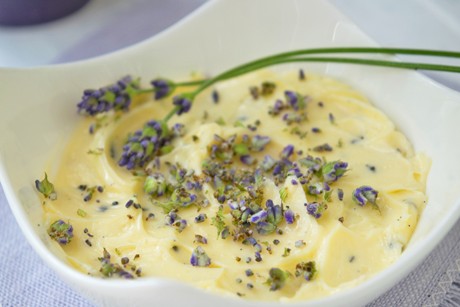 Lavendelbutter