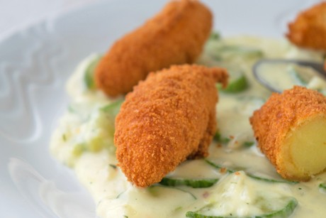 Einfache Erdäpfelkroketten