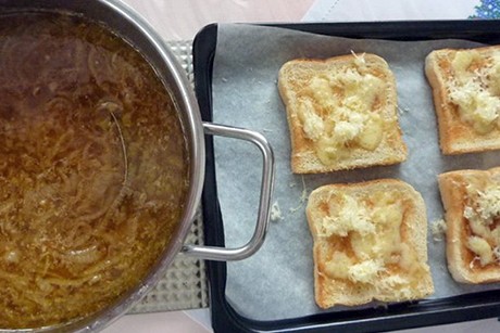 Französische Zwiebelsuppe