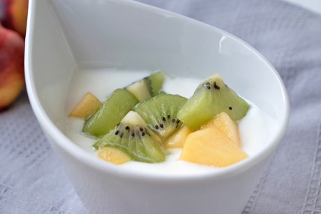 Kiwi-Pfirsich-Joghurt