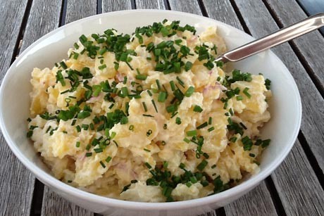 Kartoffelsalat mit Mayonnaise