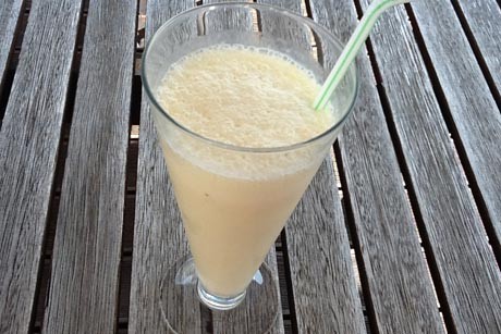 Bananenmilch mit Vanilleeis