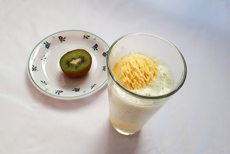 Vanilleeis in Kiwi Smoothie