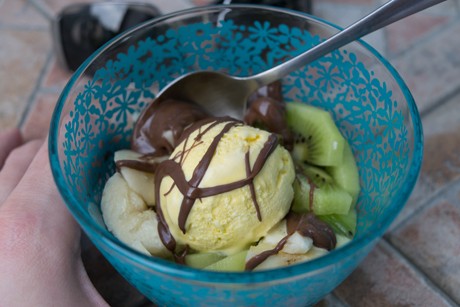 Südseebecher mit Schoko