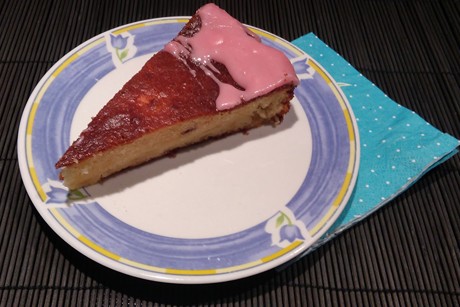 Eierlikör-Himbeer-Kuchen