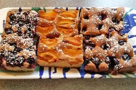 Gemischter Obstkuchen
