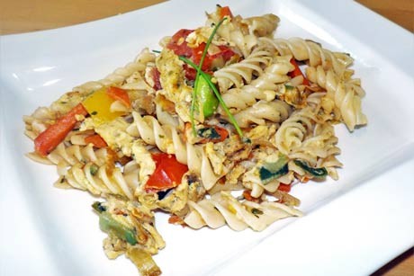 Schnelle China-Nudelpfanne