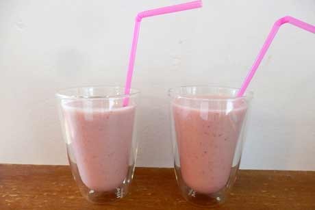 Erdbeer-Bananen-Milch