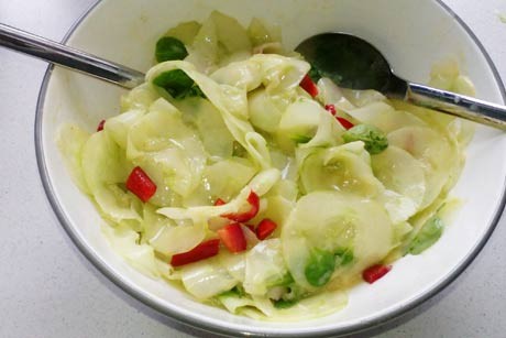 Gurken-Paprika-Salat