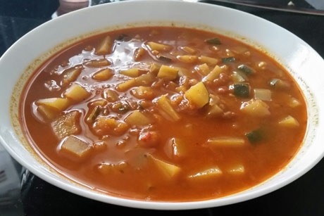Zucchini-Kartoffel-Gulasch