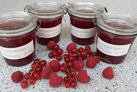 Himbeer-Ribisel-Marmelade