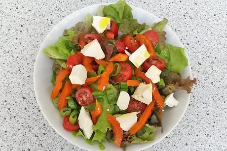 Bunter Sommersalat