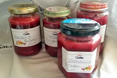 Dirndlmarmelade mit Rotwein