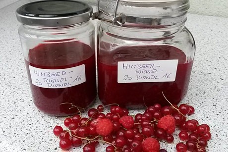 Gemischte Marmelade