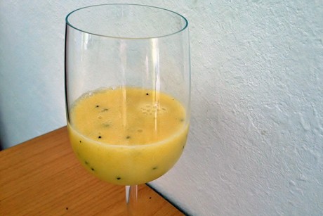 Kiwi-Ananas-Wein-Slushie