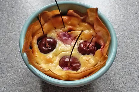 Topfentörtchen mit Kirschen