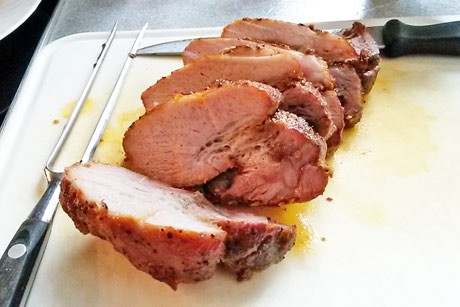 Gebratene Hochrippe vom Schwein