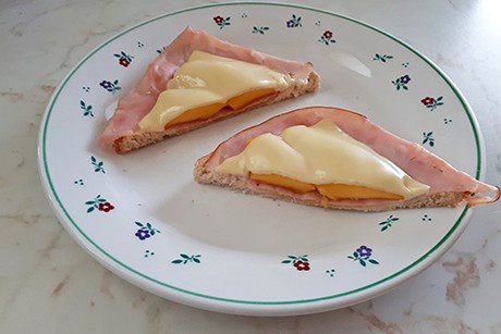 Toast mit Mangospalten
