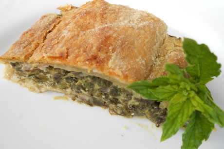 Griechischer Spinatstrudel (Spanakopita)