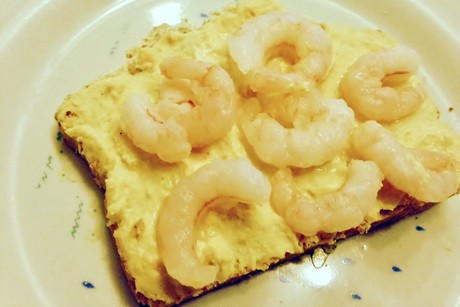 Toast mit Eismeergarnelen