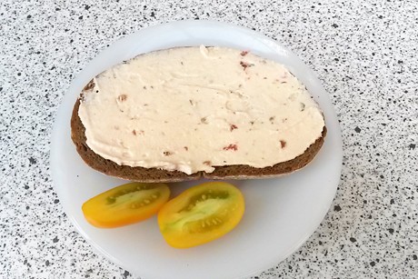 Tomaten-Basilikum-Aufstrich