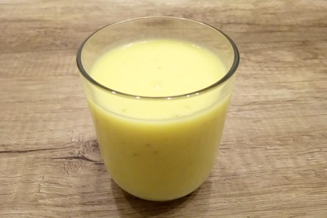 Ananas-Mango-Drink