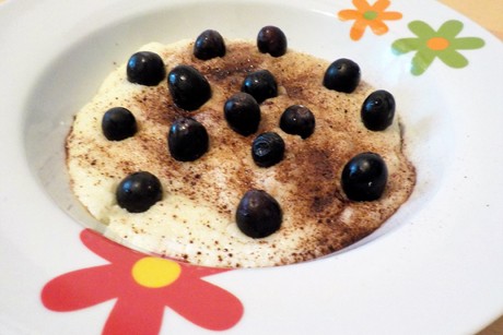 Grießbrei mit Trauben