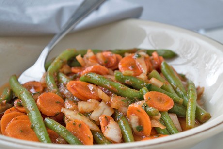 Karotten-Fisolen Salat