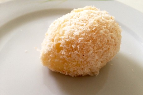 Marillen-Kokos-Knödel