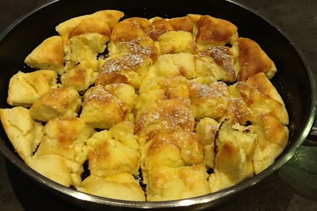 Kaiserschmarren mit Rahm