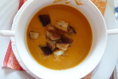 Gurkensuppe