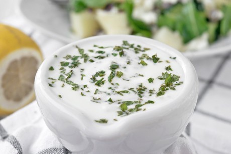 Joghurt-Zitronen-Dressing