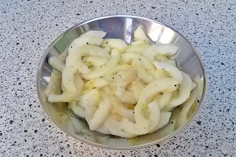 Gurkensalat mit Honig