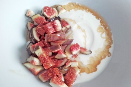 Joghurt mit Feige