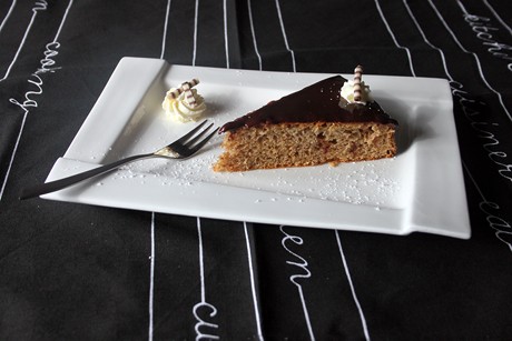 Schoko-Mandel-Torte