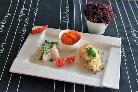 Hühnerfilet mit Erdäpfelhaube