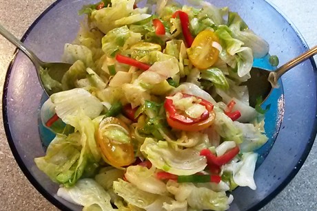 Gemischter Sommersalat