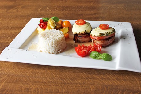 Lungenbraten mit Tomaten und Rollino