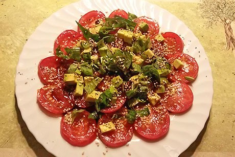 Avocado-Tomatensalat