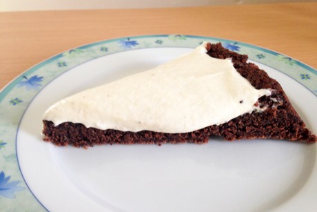 Mohnkuchen mit Apfelcreme