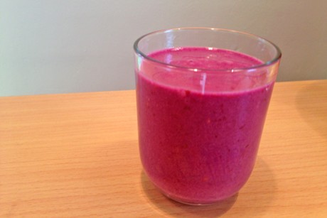 Kokos-Früchte Smoothie
