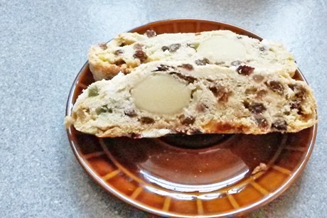 Dresdner Stollen mit Marzipan