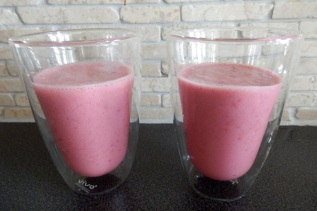 Himbeer-Mandelmilch
