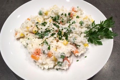 Gemüsereis mit Frischkäse