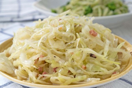 Warmer Krautsalat