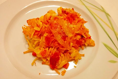 Nudelauflauf mit Tomate