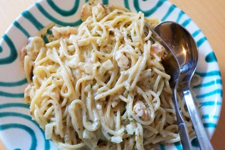 Vollkornspaghetti mit Räucherforelle