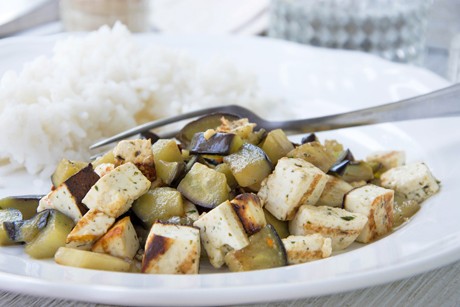 Gebratener Halloumi mit Melanzani