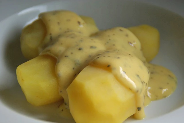 Kartoffel mit Sauce B&egrave;arnaise