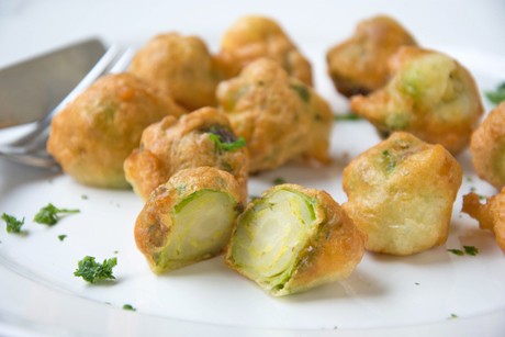 Kohlsprossen in Bierteig